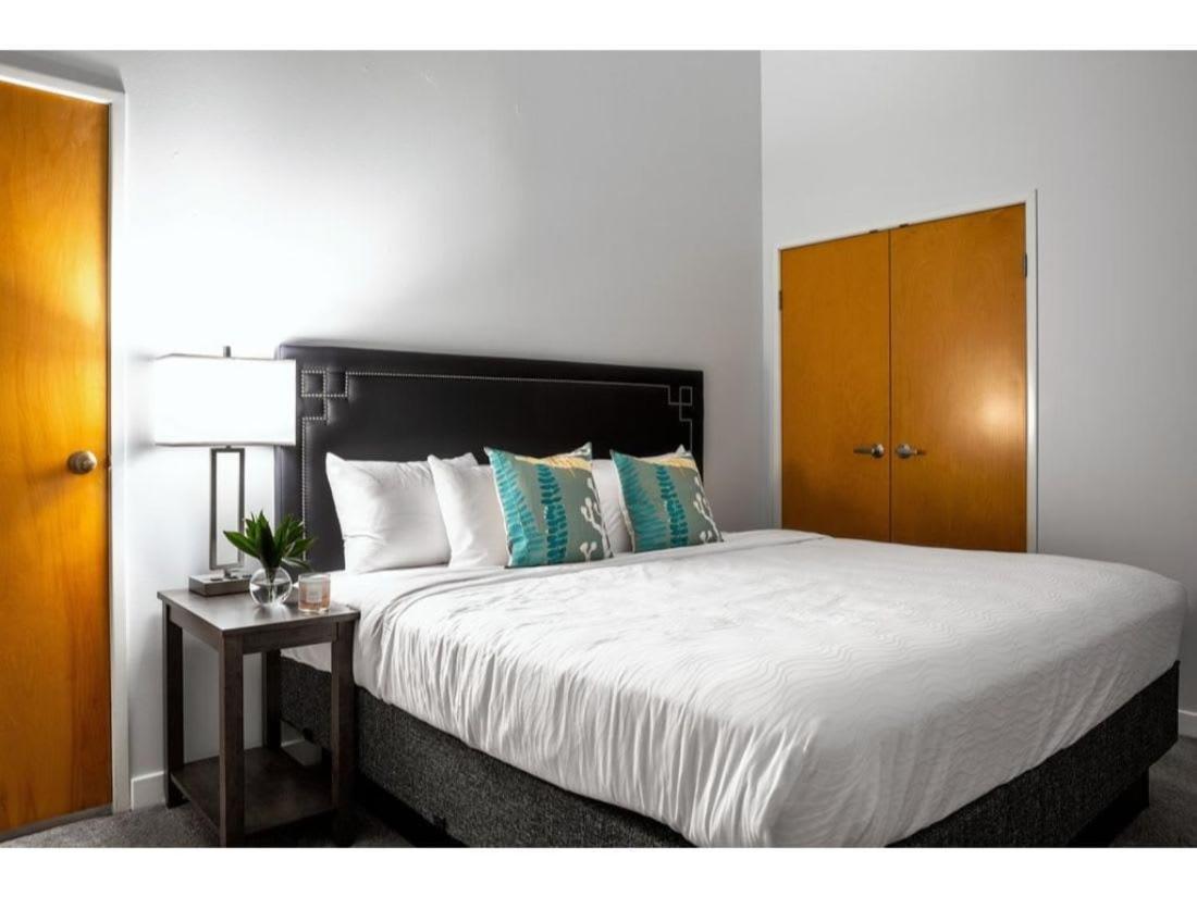 Modern Apartment Close To Everything Cozysuites Indianapolis Exteriör bild