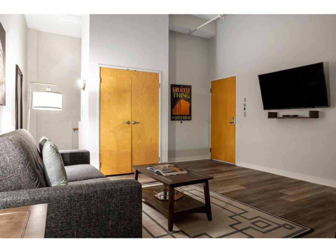 Modern Apartment Close To Everything Cozysuites Indianapolis Exteriör bild