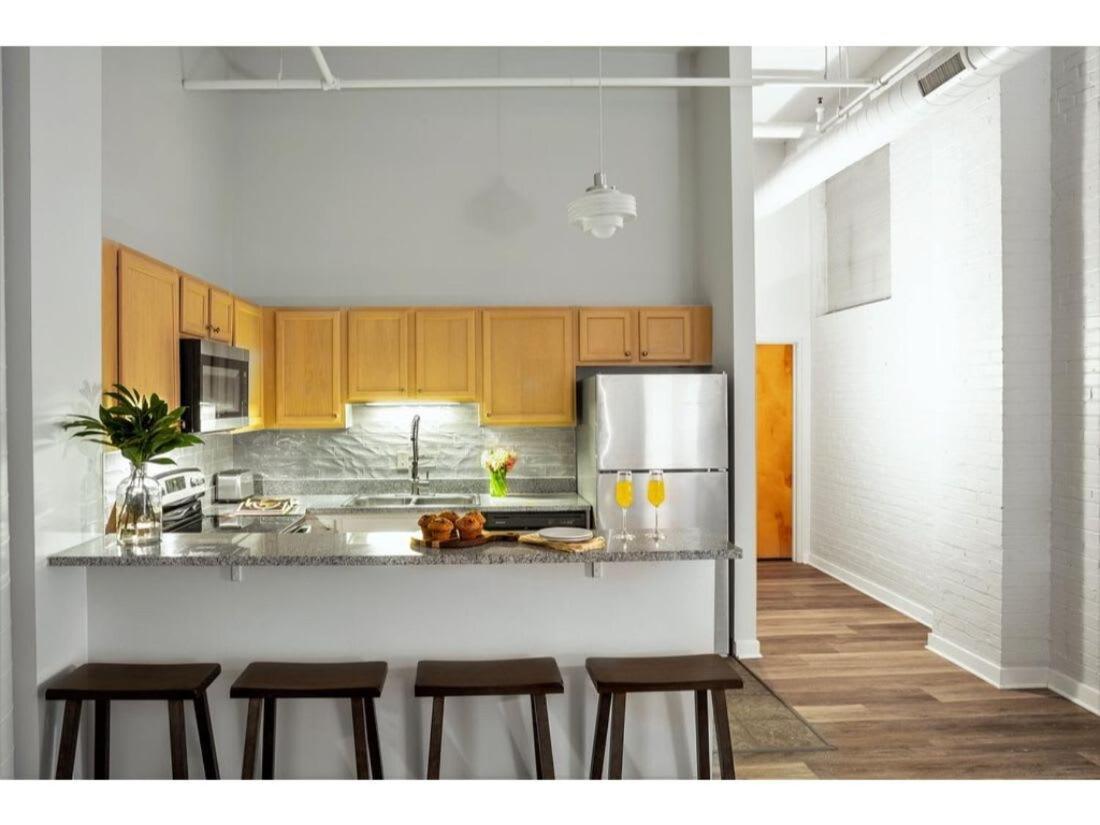 Modern Apartment Close To Everything Cozysuites Indianapolis Exteriör bild