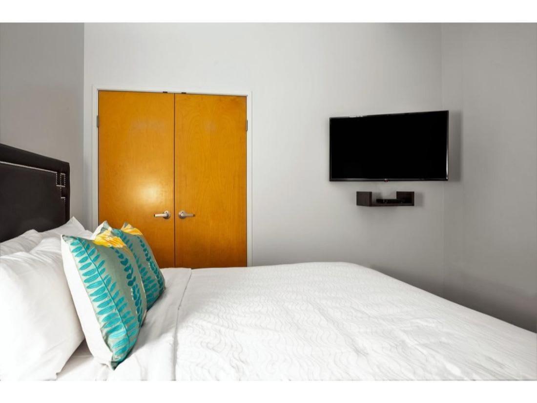 Modern Apartment Close To Everything Cozysuites Indianapolis Exteriör bild